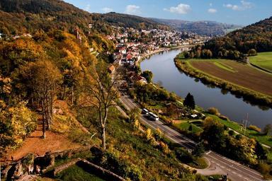 neckarsteinach-valley-neckar-river-568107.jpg