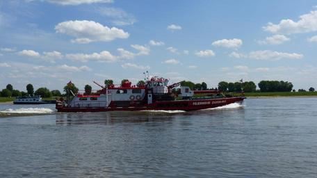 fire-boot-rhine-water-clouds-1159653.jpg