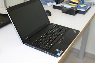 notebook-laptop-office-hardware-349653.jpg