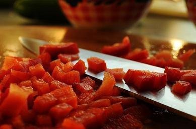 knife-blade-watermelon-melon-fruit-384645.jpg
