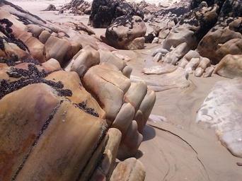 beach-stones-sand-961457.jpg