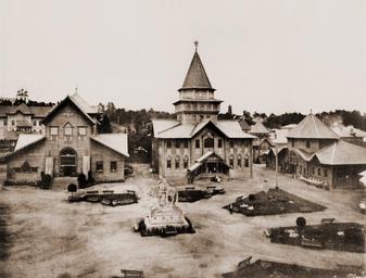 1913. Панорама центральной площади выставки.jpg