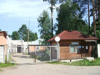 П. Песочный участок Курортэнерго ул. Железнодорожная.JPG
