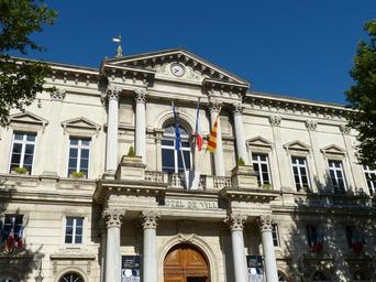 avignon-france-provence-1603336.jpg