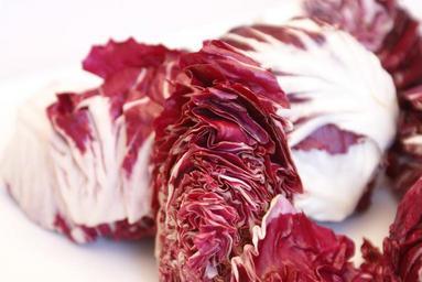 radicchio-salad-lettuce-leaves-74315.jpg