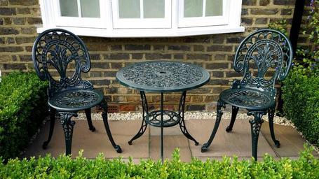 garden-chairs-summer-outdoor-1596548.jpg