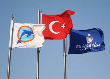 flags-blow-turkey-385182.jpg