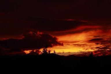 sunset-wood-red-japan-mountain-70874.jpg