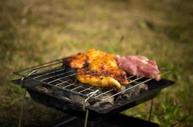 barbecue-grill-meat-bbq-grilled-932776.jpg