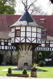 pigeon-tower-wasserschloss-westerburg-1350330.jpg