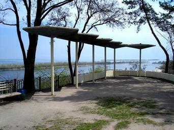 ParkUvileiny4.jpg