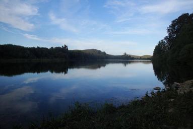 river-banks-water-landscape-341080.jpg