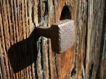 nail-iron-wood-old-texture-oxide-912991.jpg