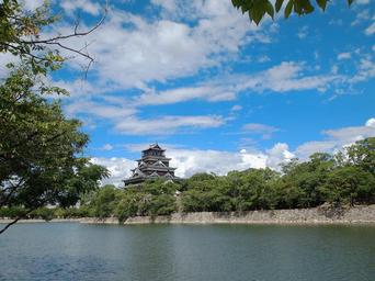 castle-japan-hiroshima-1262090.jpg