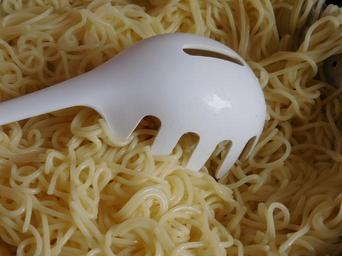spagetti-noodles-eat-yellow-lunch-705219.jpg