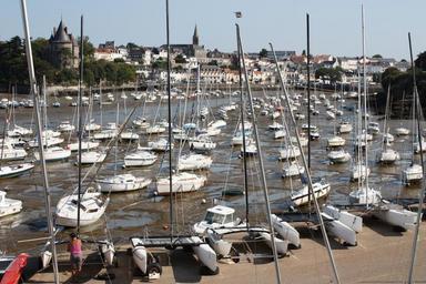 brittany-sea-pornic-fishing-boats-1325755.jpg