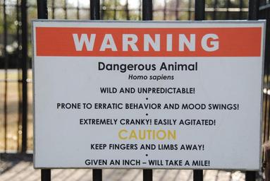 warning-homo-sapiens-cage-zoo-sign-1022371.jpg