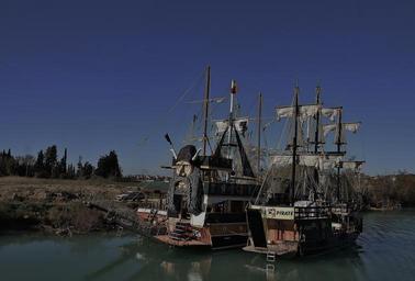sailing-ship-vessel-boat-sea-727865.jpg