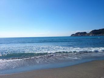 sea-waves-kamakura-japan-735936.jpg