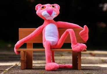 pink-panther-bank-rest-sit-fig-1636496.jpg