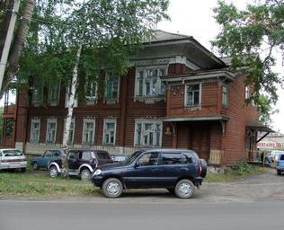 Дом купца И.В. Хаминова ул. Ленина, 18, Сольвычегодск.JPG
