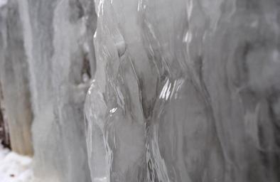 ice-winter-frozen-685969.jpg