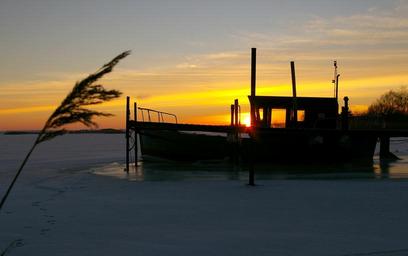 sunset-winter-evening-winter-ice-1162386.jpg