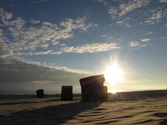 morning-beach-clouds-beach-sand-1707317.jpg