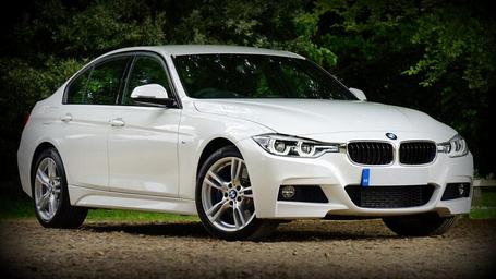 bmw-car-vehicle-auto-automotive-1401375.jpg