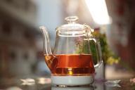 tea-black-tea-glass-jug-557448.jpg