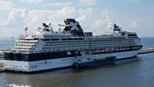 cruise-ship-port-ship-cruise-657772.jpg