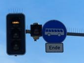 traffic-lights-bus-buses-pave-99908.jpg