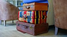 luggage-bags-suitcase-baggage-1436515.jpg