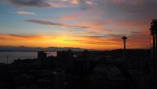 seattle-sunset-mountains-420318.jpg