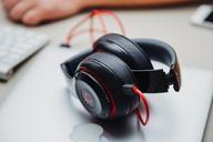 beats-headphones-audio-macbook-923565.jpg