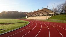 stadium-tartan-track-oval-track-1118564.jpg