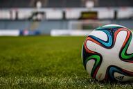 the-ball-stadion-football-the-pitch-488716.jpg