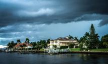 storm-house-florida-architecture-407965.jpg