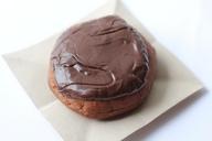 donut-chocolate-sweet-dessert-520164.jpg