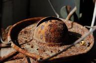 rust-antiquity-lamp-metal-vintage-464756.jpg