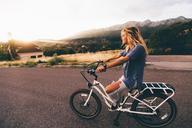 hipster-rider-cycle-bike-teen-863054.jpg