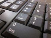 office-keyboard-pc-computer-243444.jpg