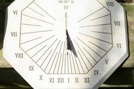 sun-dial-sundial-time-watch-clock-1327579.jpg