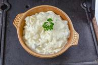 potato-salad-salad-mayonnaise-415117.jpg