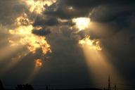 thunderstorm-clouds-weather-sky-769653.jpg