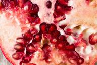 pomegranate-red-fruit-sliced-1133846.jpg