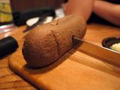 bread-loaf-knife-food-cutting-244126.jpg