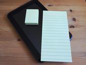 tablet-postit-stickies-866792.jpg