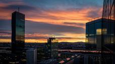 vienna-sunset-skyline-skyscraper-581427.jpg