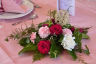 table-decor-wedding-golden-weddings-1379612.jpg